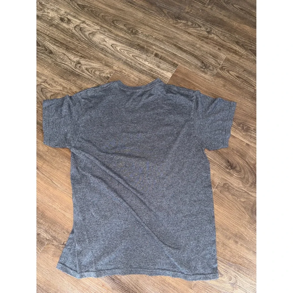 Disney Walt Disney World Florida Graphic Tee Retro Rainbow Grey Cotton Blend M